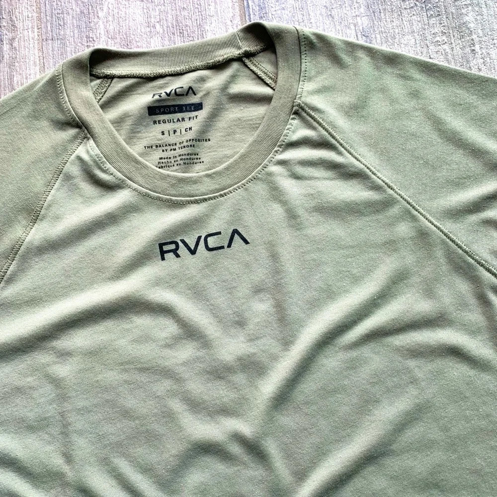 π₯π₯RVCA - VA SPORTS VA SHORT SLEEVE TEEπ₯π₯ - Picture 3 of 5